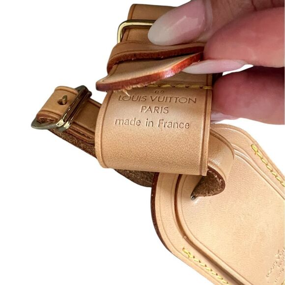 Louis Vuitton Tan Travel Bag Tag - Picture 7 of 12